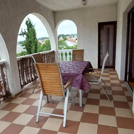 Apartament Maro And Nora *