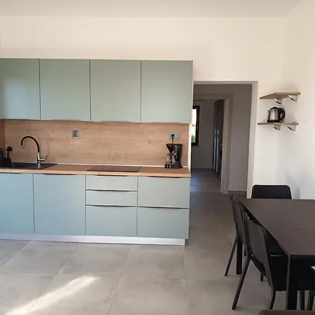 Maro And Nora Apartment