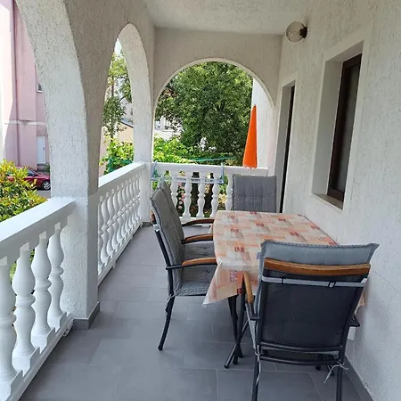 Maro And Nora * Малинска