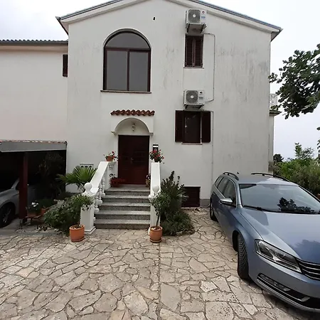 Maro And Nora 马林斯卡